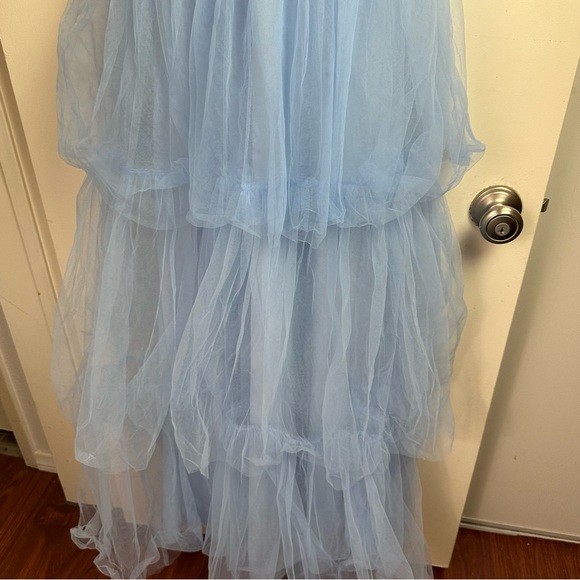 Lulu’s Light Blue Charming Glamour Tulle Sleeveless Tiered Maxi Dress NWOT S - Picture 11 of 15